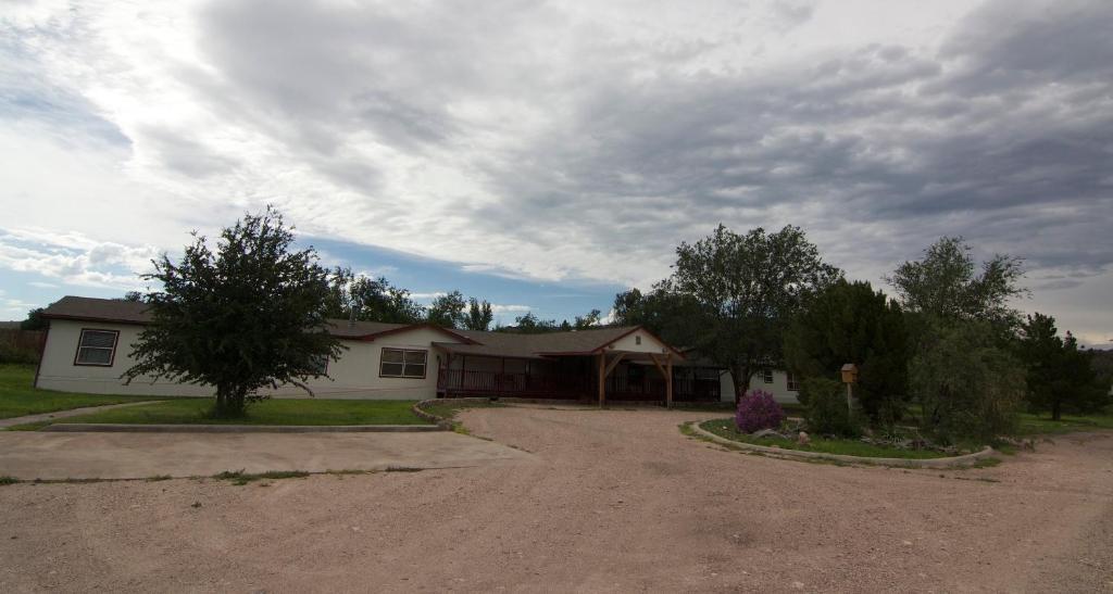 Davis Mountains Inn (Adults Only) ฟอร์ทเดวิส ภายนอก รูปภาพ