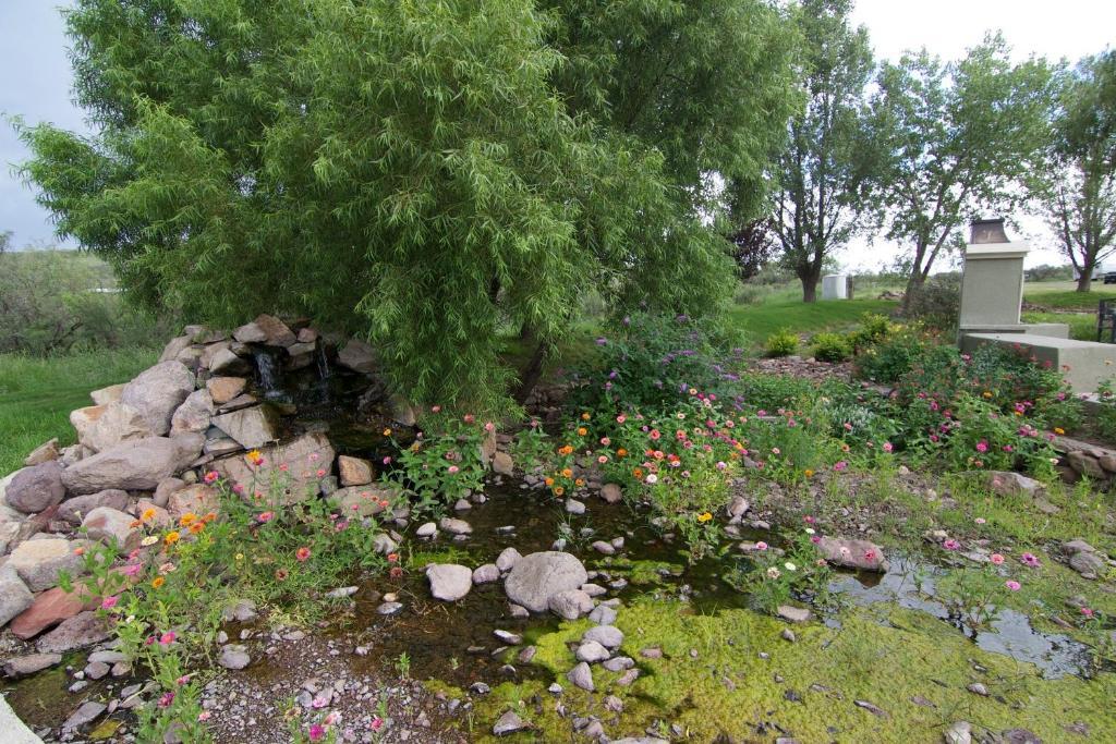 Davis Mountains Inn (Adults Only) ฟอร์ทเดวิส ภายนอก รูปภาพ