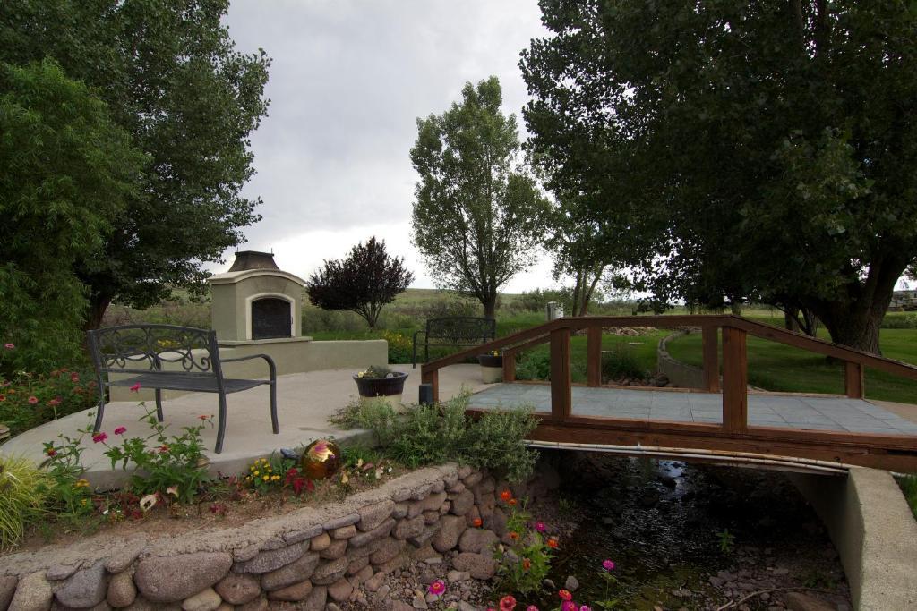 Davis Mountains Inn (Adults Only) ฟอร์ทเดวิส ภายนอก รูปภาพ